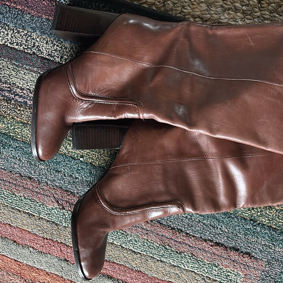 Tall brown leather boots DVF - Picture 9 of 16